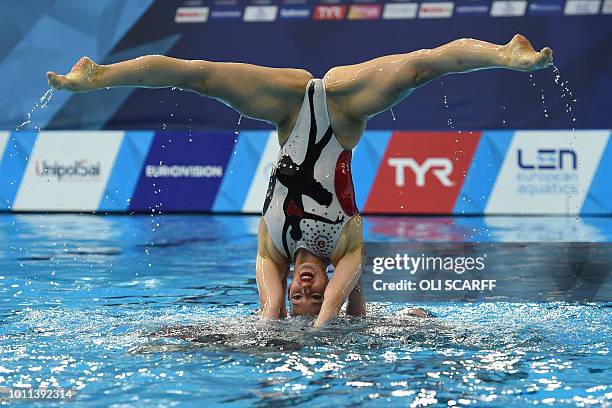 11 Delia Reinhardt Stock Photos, HighRes Pictures, and Images Getty