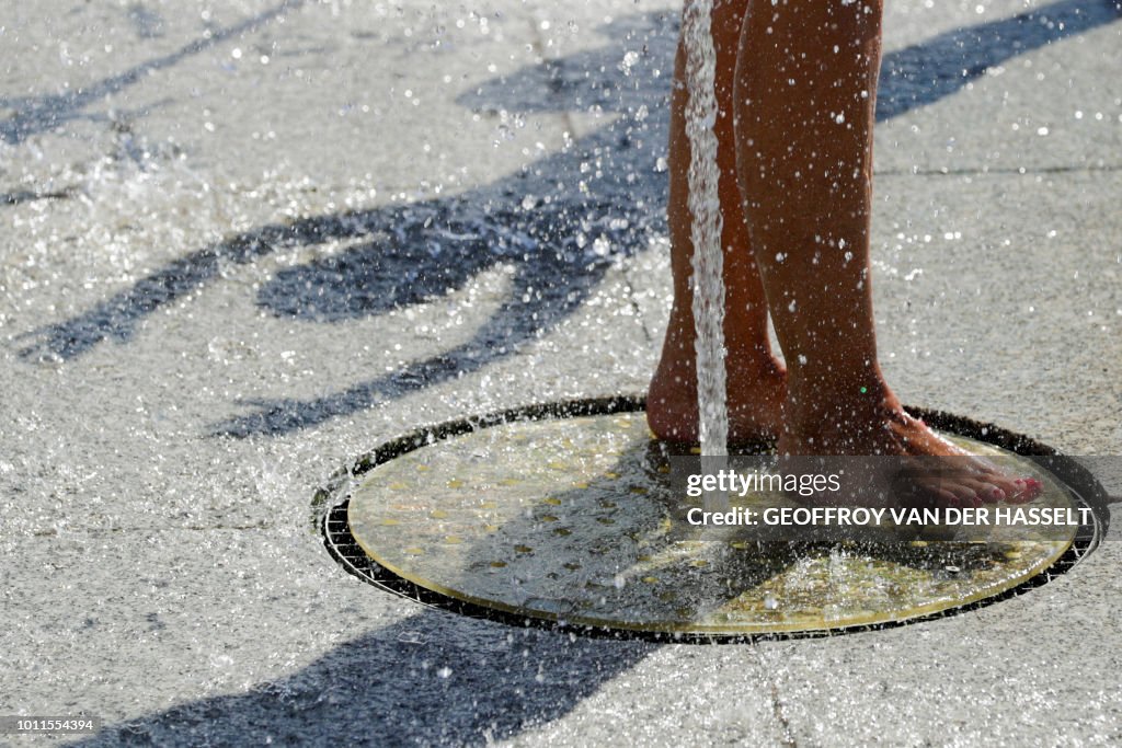 FRANCE-WEATHER-HEAT