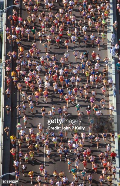 new york marathon - marathon new york stockfoto's en -beelden