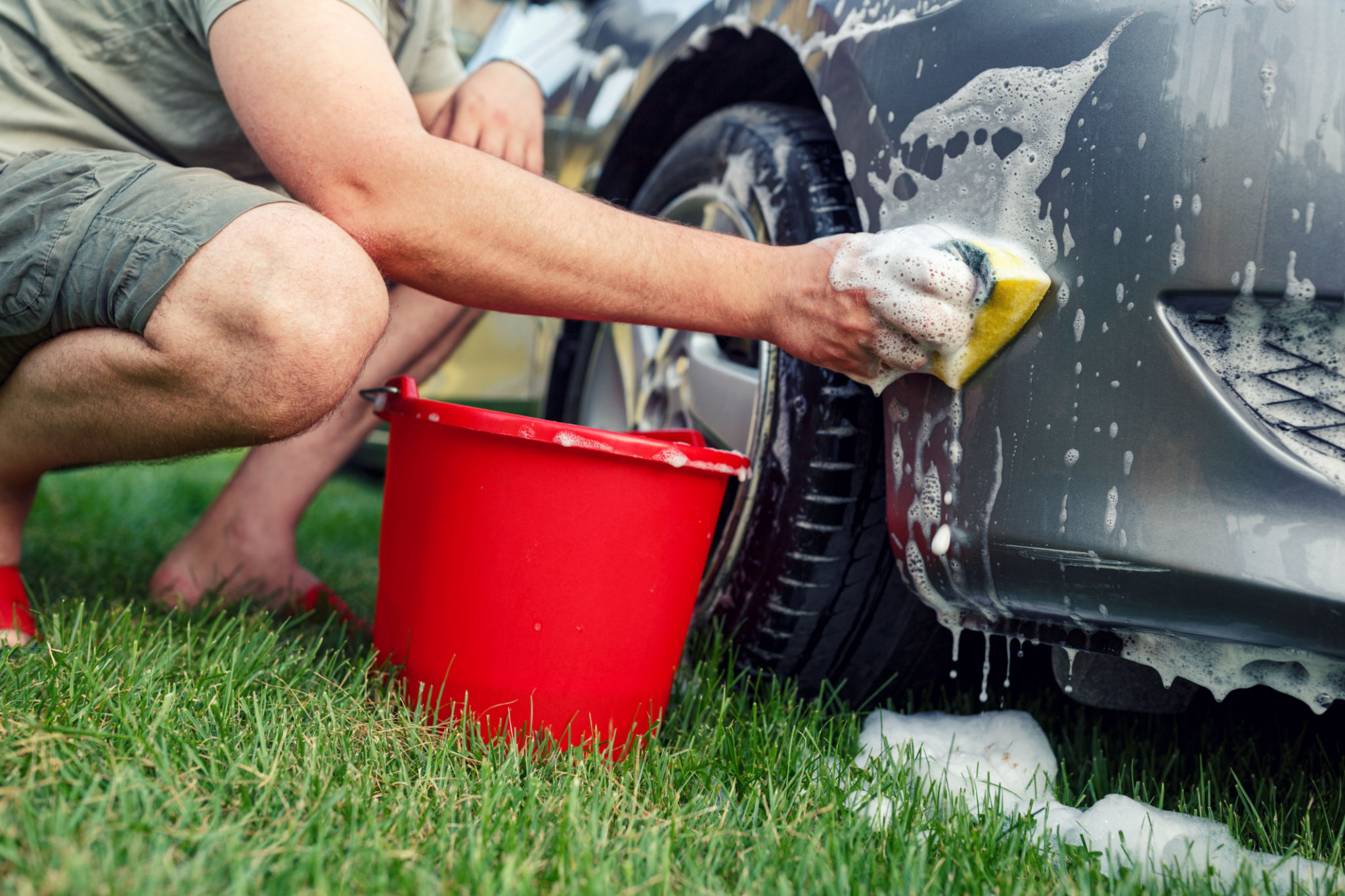 car cleaning bucket