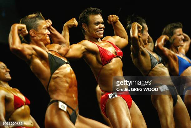Competitors pose for the judges in the Women's Novice event of the "Let's Get Physical - Physique Show", at the VI Gay Games in Sydney, 03 November...