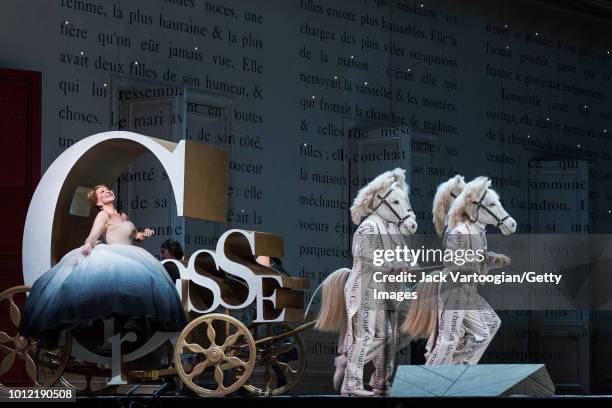 American mezzo-soprano Joyce DiDonato performs at the final dress rehearsal prior to the Metropolitan Opera premiere of Laurent Pelly's production of...