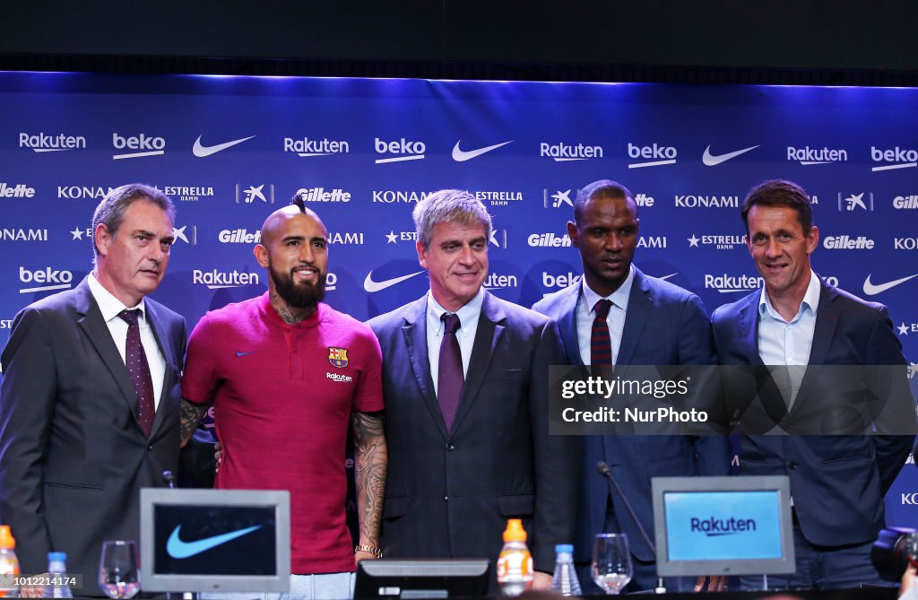 2018 Football FC Barcelona New Signing Arturo Vidal