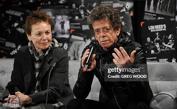 Lou Reed Wife 452 Laurie Anderson(r) Stock Photos, High-Res Pictures, and Images ...
