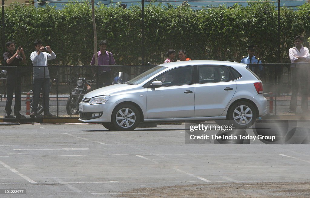 Volkswagen shows Polo's muscles