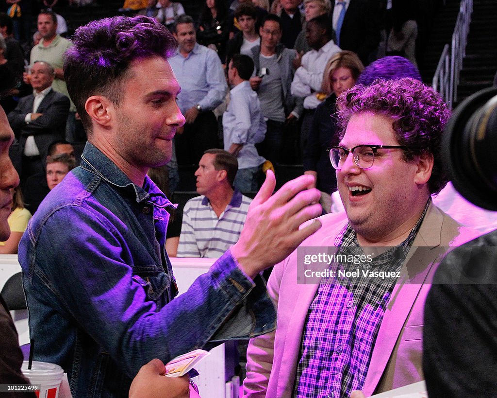 Celebrities At The Lakers Game