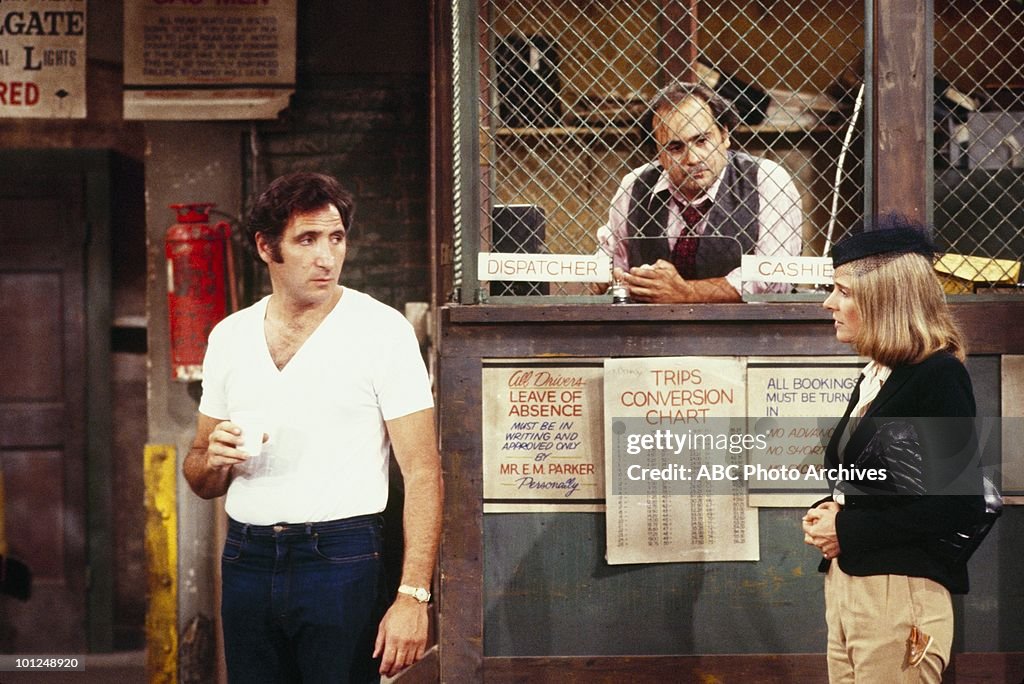 JUDD HIRSCH;JOAN HACKETT