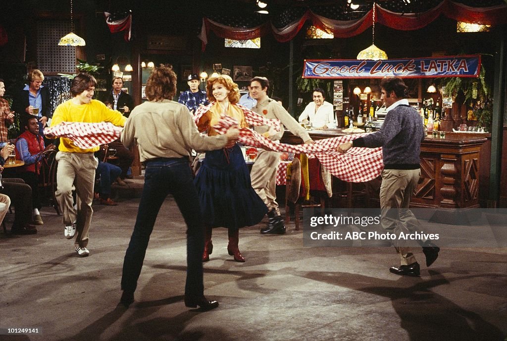 TONY DANZA;JEFF CONAWAY;MARILU HENNER;ANDY KAUFMAN;JUDD HIRSCH