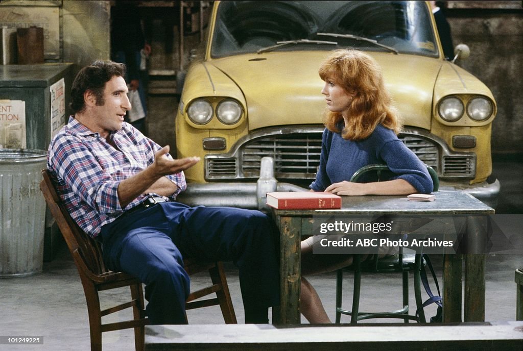 JUDD HIRSCH;MARILU HENNER