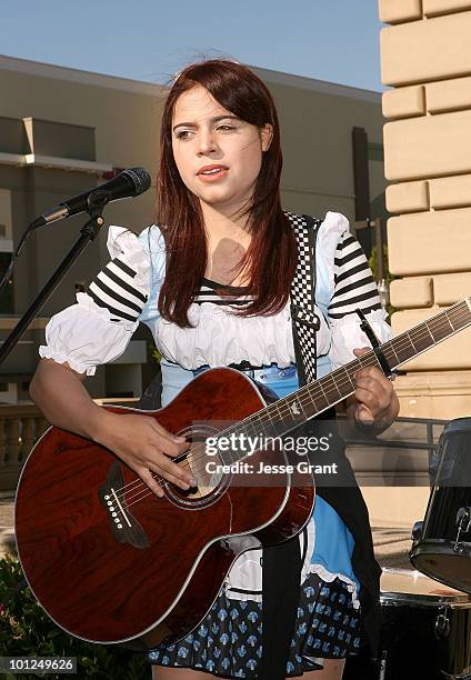 Alexandra Rieger Photos and Premium High Res Pictures - Getty Images