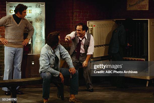 Louie Meets the Folks" and "Fantasy Borough" - Airdate Decamber 11, 1979 and May 6, 1980. JUDD HIRSCH;CHRISTOPHER LLOYD;DANNY DEVITO;RHEA PERLMAN