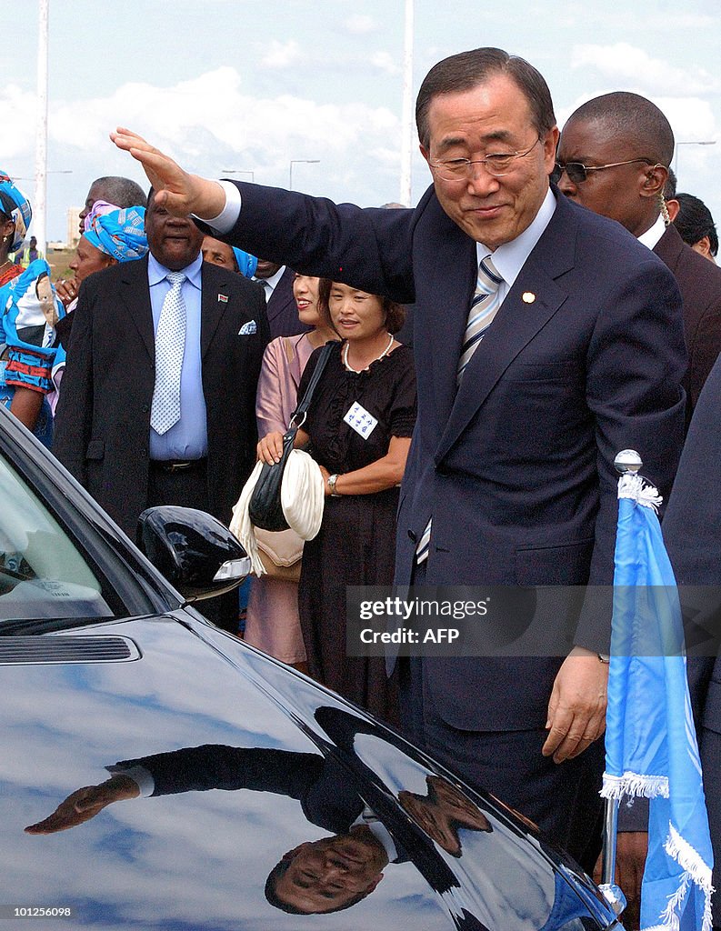 UN Secretary General Ban Ki-moon waves o
