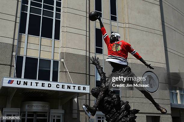 Staute of former Chicago Bull Michael Jordan stands outside of the United Center dressed in a Blackhawks uniform before Game One of the 2010 NHL...