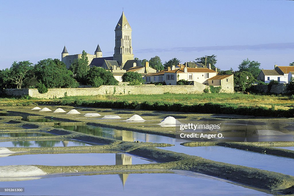 Village and salt pans, Noirmoutier Island, Vendee, France