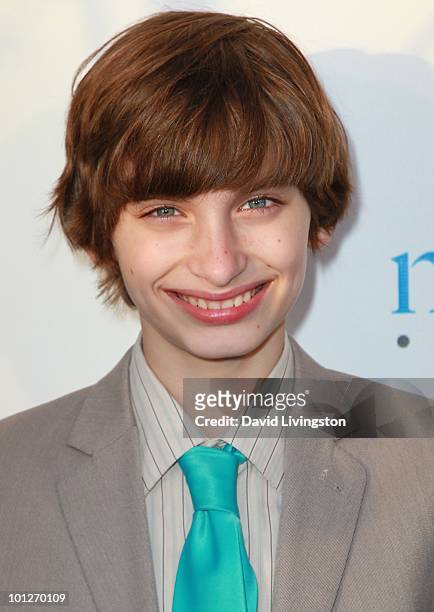 Actor Andy Scott Harris attends the 4th Annual Community Awards Red Carpet Gala at the Boyle Heights Technology Youth Center on May 28, 2010 in Los...