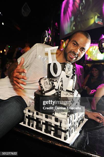 Tony Parker celebrates his birthday at Eve Nightclub at Crystals at CityCenter on May 29, 2010 in Las Vegas, Nevada.