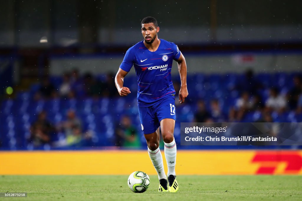 Chelsea v Olympique Lyonnais - Pre-Season Friendly