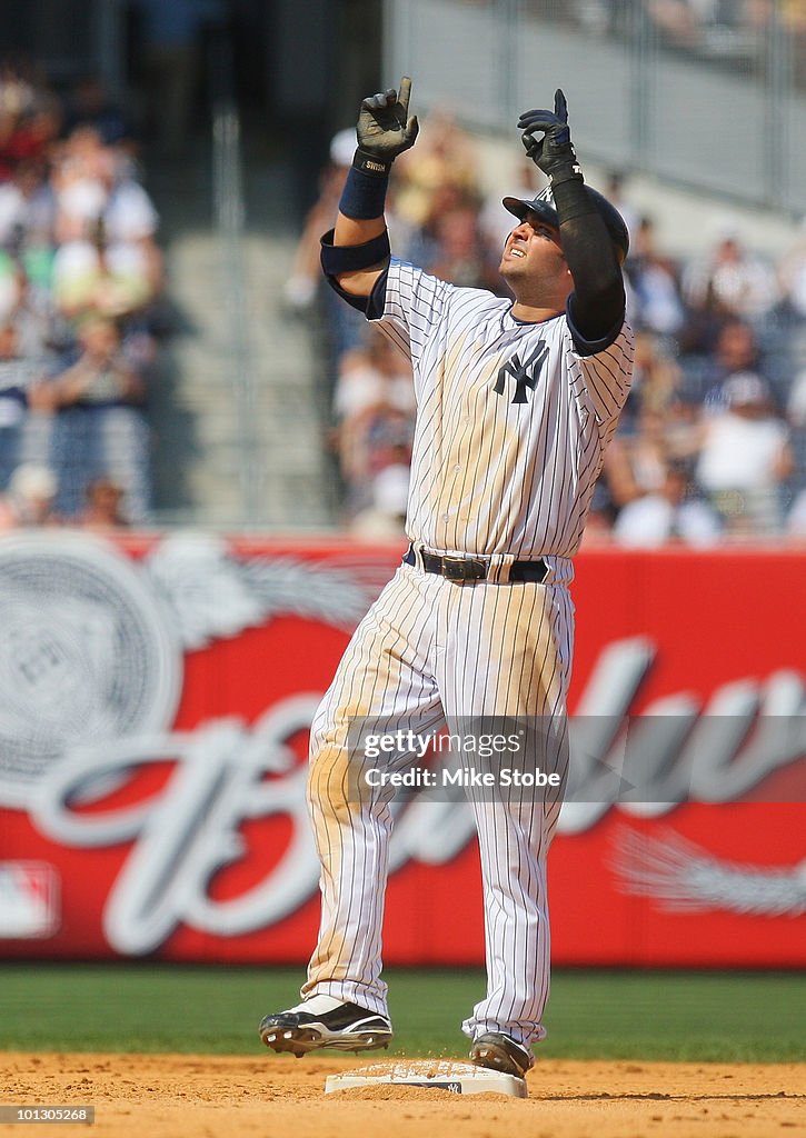 Cleveland Indians v New York Yankees