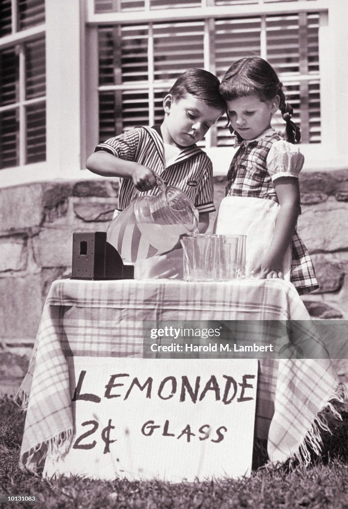 CHILDREN SELLING LEMONADE, 1945