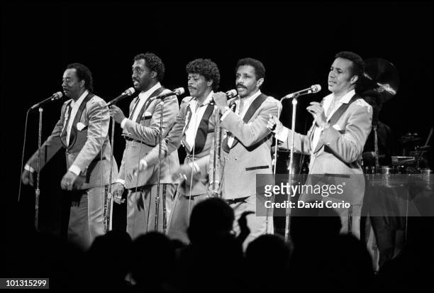 Melvin Franklin, Otis Williams, Ali-Ollie Woodson, Ron Tyson and Richard Street of The Temptations perform on stage at Hammersmith Odeon on 17th...