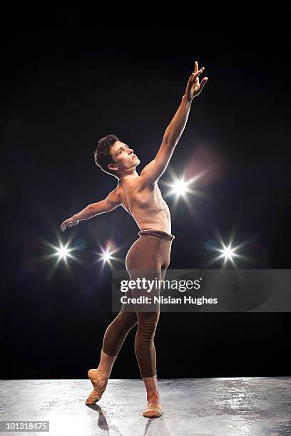 male ballet dancer (ballerino) on stage - ballerina ballerino fotografías e imágenes de stock