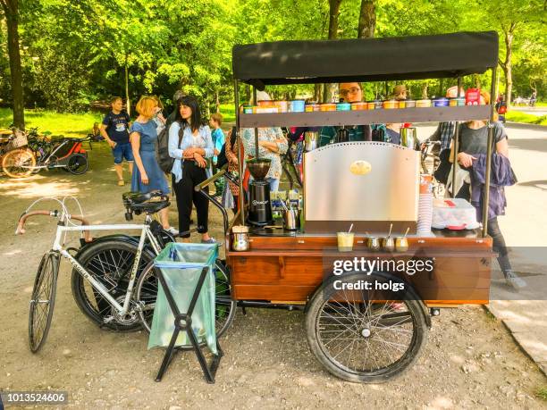 street food business on a cargo bike in leipzig-gohlis - leipzig saxony stock pictures, royalty-free photos & images