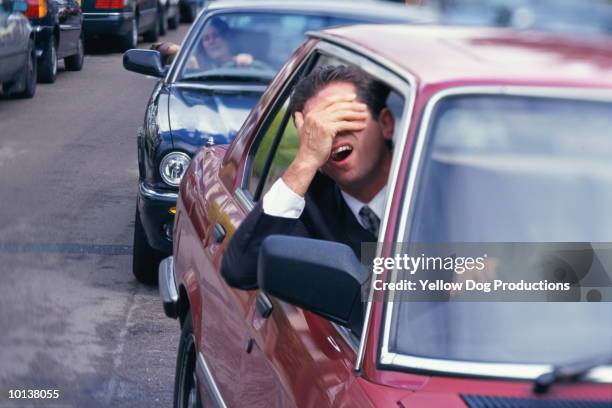 road rage - file stockfoto's en -beelden