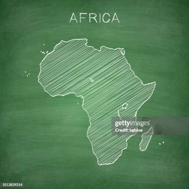 ilustraciones, imágenes clip art, dibujos animados e iconos de stock de mapa de áfrica en pizarra - pizarra - reunion island