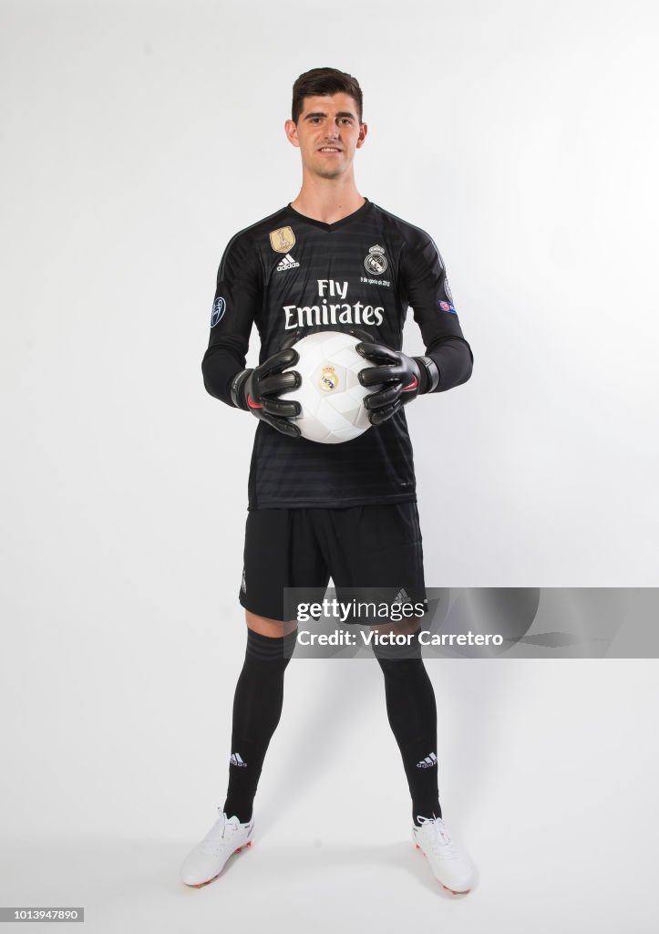 Real Madrid Unveil New Signing Thibaut Courtois