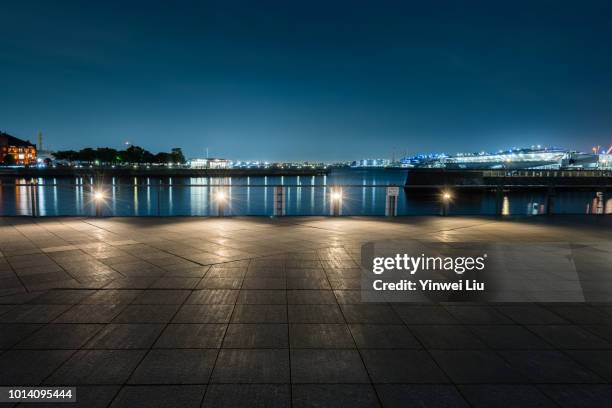 cityscape of yokohama, japan - beach night stock pictures, royalty-free photos & images