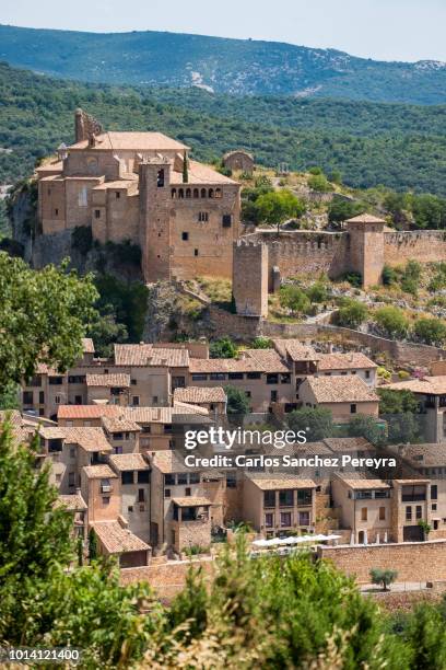 village of alquezar - huesca province stock pictures, royalty-free photos & images