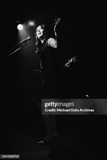 Canadian singer Gale Garnett in concert at The Bitter End, a nightclub in Greenwich Village, New York City, circa 1965.