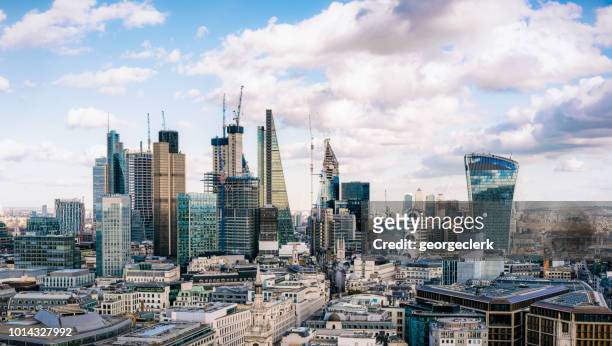 city of london - the uk's financial hub - london skyline stock pictures, royalty-free photos & images