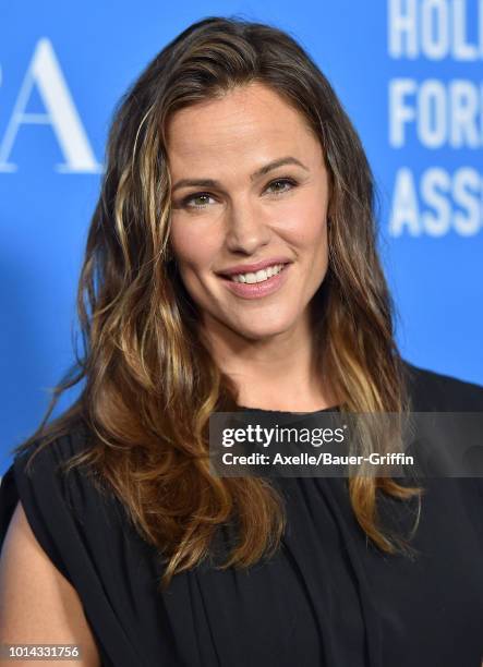 Jennifer Garner arrives at the Hollywood Foreign Press Association's Grants Banquet at The Beverly Hilton Hotel on August 9, 2018 in Beverly Hills,...