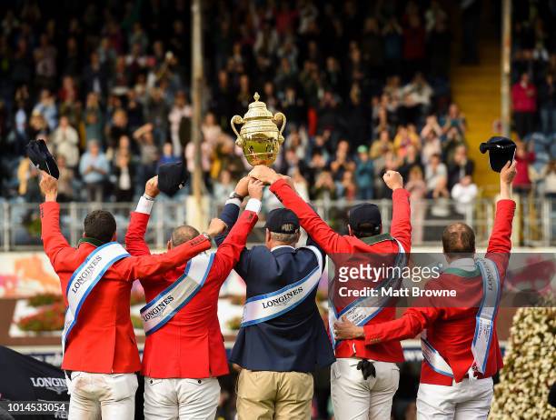 Dublin , Ireland - 10 August 2018; The Mexico team celebrate with the trophy following the Longines FEI Jumping Nations Cup of Ireland during the...