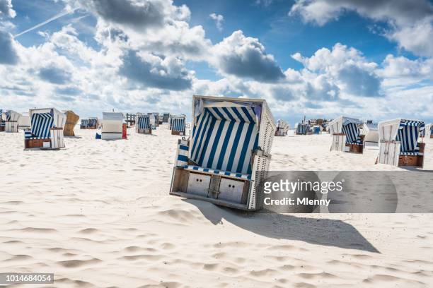 beach chairs north sea st. peter-ording north frisia germany - sankt peter ording stock pictures, royalty-free photos & images