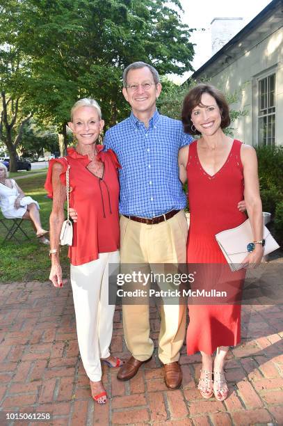 Linda Lindenbaum, Bob Horn and Laurie Lindenbaum attend the Guild Hall Summer Gala 2018 at Guild Hall on August 10, 2018 in East Hampton, New York.