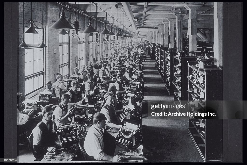 FACTORY TYPEWRITER ASSEMBLY, 1920S