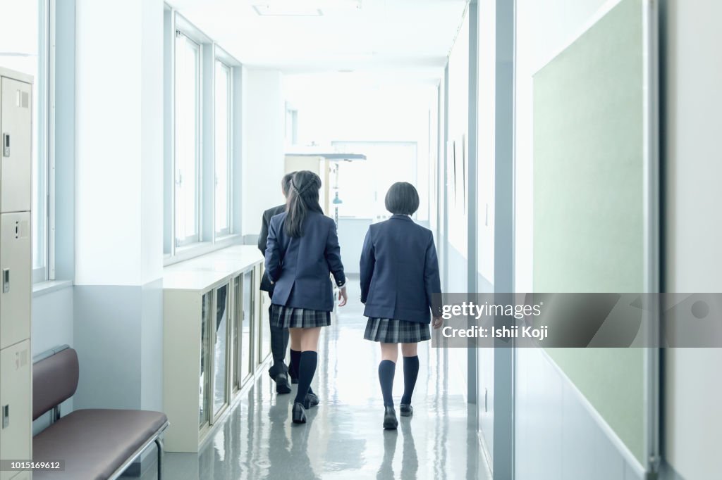 Junior high school students on hallway