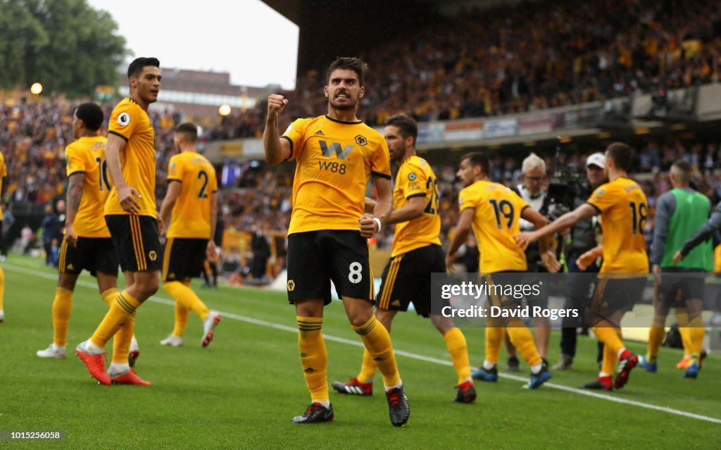 Wolverhampton Wanderers v Everton FC - Premier League