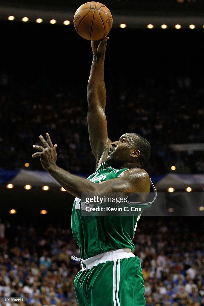 Boston Celtics v Orlando Magic, Game 5