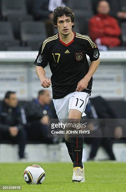 Germany's defender Mats Hummels controls the ball during the friendly football match Germany vs Malta in the western German city of Aachen on May 13,...