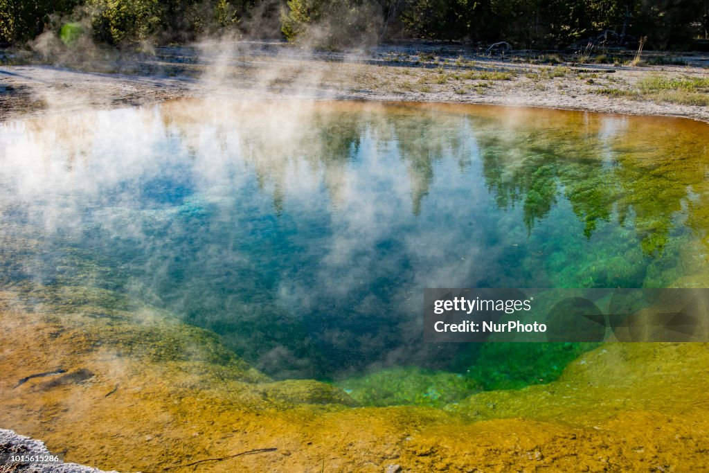 Morning Glory Pool Yellowstone Vandalism
