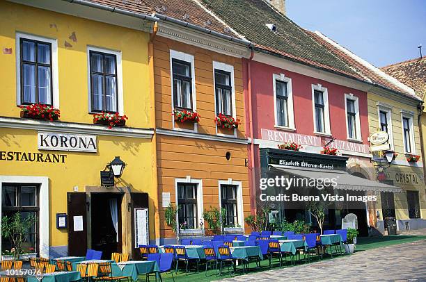 scenic village of szentendre, hungary - município de peste imagens e fotografias de stock