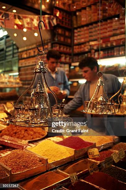 spice market, covered bazaar - istanbul food stock pictures, royalty-free photos & images