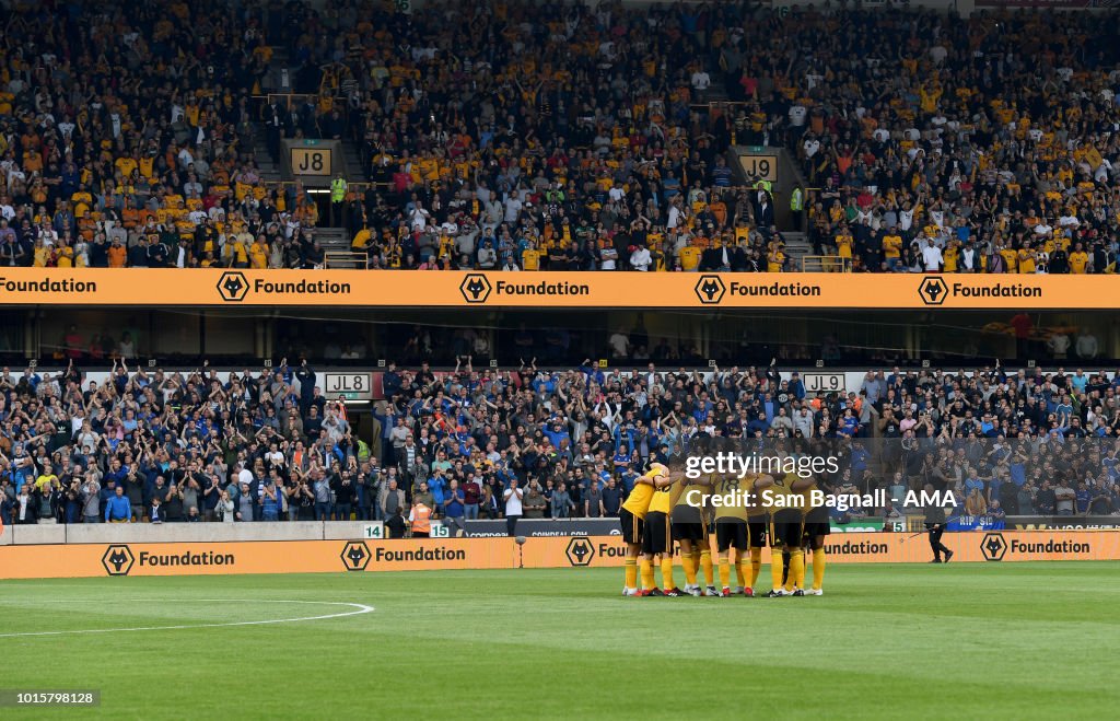 Wolverhampton Wanderers v Everton FC - Premier League