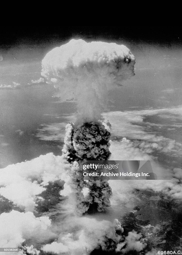 MUSHROOM CLOUD ABOVE NAGASAKI, JAPAN