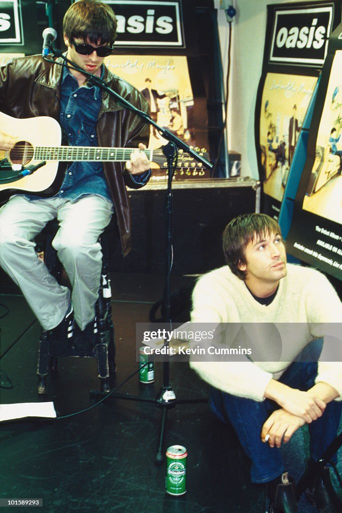 Noel Gallagher And Evan Dando