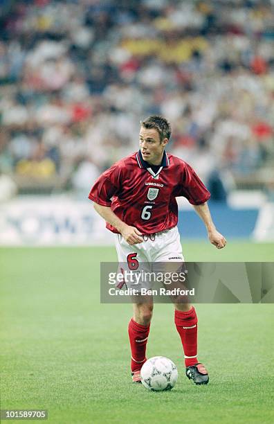 England footballer Graeme Le Saux during a match against Brazil, Le Tournoi, 1997.