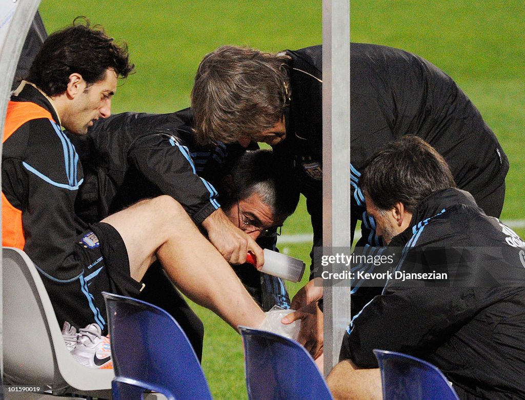Argentina Training & Press Conference - 2010 FIFA World Cup